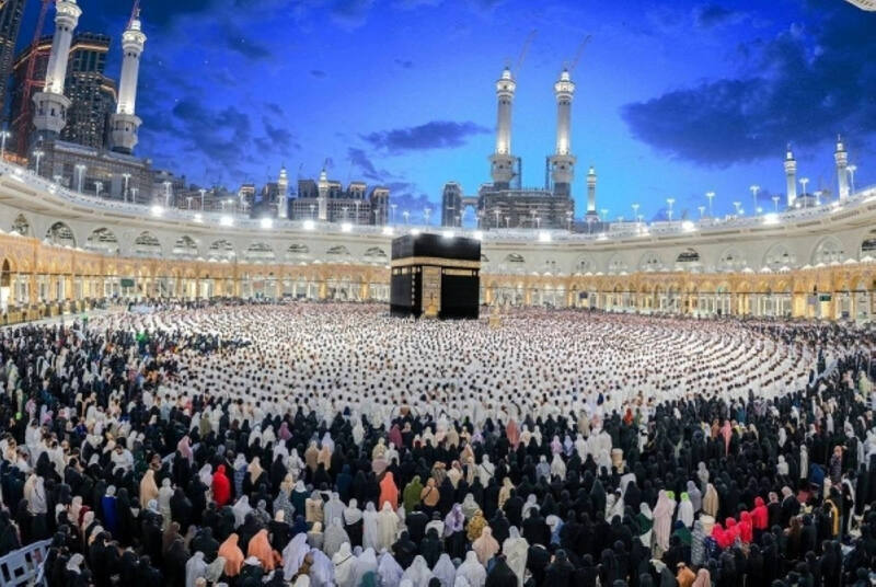 Hajj Ministry Suspends 21 Umrah Firms Over Performance Lapses and Violations